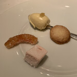 ル・マノアール・ダスティン - ミニャルディーズ