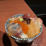 酒肴場 屯 - 海鮮丼¥500