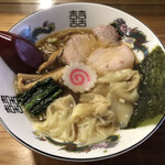 手打麺 笑くぼ - わんたんめん(900円)