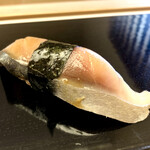 鮨おばな - 〆鯖の海苔巻き　これが合うんです♫
