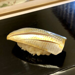 鮨おばな - 旨い小肌ですね