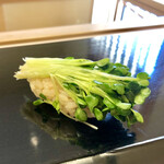 鮨おばな - 貝割れの昆布〆　目が覚める旨さ