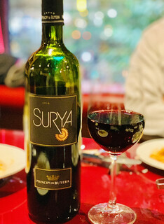 GUSTAVO - ◎北イタリア・フリウリ州のワインなど20以上のワイナリーから厳選されたのワインが楽しめる。