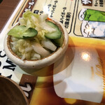 家庭料理居酒屋 よってって - 漬け物も良い！ちょぱさんがご飯一杯目をこれで
      
      いっていたくらいで良いです！