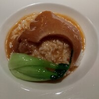 中国料理 大湖苑  - フカヒレ姿煮込み丼♪( ´ω` )/ ごはん多め