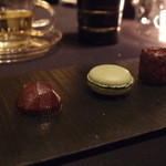 ガストロノミー ジョエル・ロブション - Dec, 2012　ミニャルディーズは３種をチョイス♪