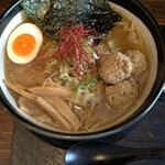 知床鶏麺 CHICKEN CREST - みそ