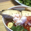 Itoshima Hotaru - ＊鰆は美味しいけれど、ご飯にお味付けがされていないので、お醤油かタレがあればいいなと言っておりました。 全体としての感想は「普通」とのこと。