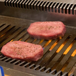 神戸焼肉 金虎 - 