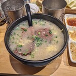 ホルモン焼もんもん - 