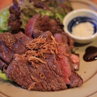 We offer Meat Dishes made by the owner with many years of experience!