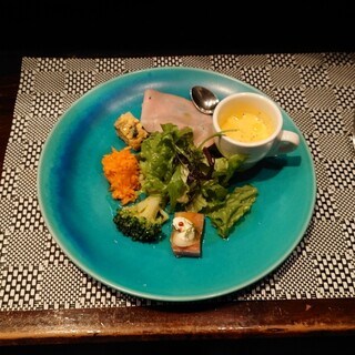 ウン パッソ アラ ヴォルタ_0