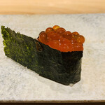 鮨 由う - ・いくら軍艦巻き