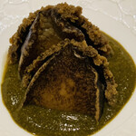 鮨 由う - ・宮城県産蒸し黒鮑の肝ペースト和え