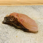 鮨 由う - ・黒ムツの炙り