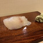 小笹寿し - たいの昆布締め