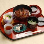 Kanazawa Mishokutei Yoshihisa - お昼の『鰻丼セット』2500円