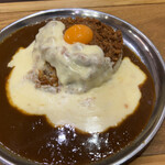 名古屋肉味噌カレー研究所 - たっぷりチーズ肉味噌カレー