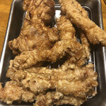 骨付鳥、からあげ、ハイボール がブリチキン。 - 