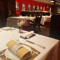 メゾン ポール・ボキューズ - 