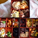 リストランテ ヴォナ フォルトゥーナ - ＜2013年1月＞特製イタリアンおせち三段重（3～4人前）　16,000円（早期予約割引価格）
