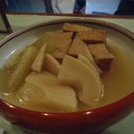 YAOE - (12/29)ふきと筍の焚き合わせ