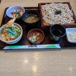 Washoku Resutoran Tonden - 選べるミニ丼北海道そば