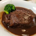 みんなのふれんち Lerch - 牛ホホ肉の赤ワイン煮込み