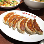 大阪王将 - 豚肉ときくらげの玉子炒め定食 餃子付 970円