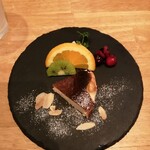 かなやキッチン - ランチ　デザート（バスクチーズケーキ）