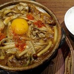 玉丁本店 - 味噌煮込みきのこうどん(大盛)一味唐辛子投入