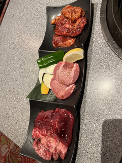 Sumibi Yakiniku Toukaien - 