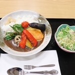 Rurikei Yamazatono Eki - 野菜カレー