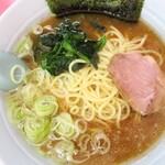 山下家 - 料理写真:正油ラーメン（中盛）