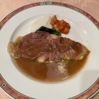 エリオ・ロカンダ・イタリアーナ - 博多鶏ムネ肉のサルティンボッカ