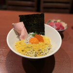 酒肴場 屯 - 【限定】自家製唐墨と釜あげしらすのまぜそば¥1200