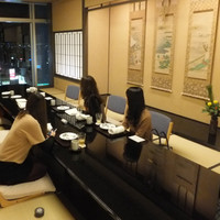 名古屋 浅田 - 大きな天板と床暖房の掘りごたつ