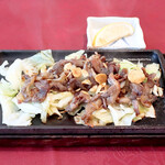 エリエールゴルフクラブ - 親鶏にんにく鉄板焼き