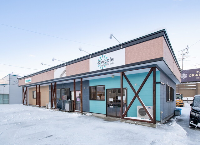 キキ ワッフルカフェ 弘前のおしゃれなスイーツカフェ