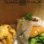 SHAKE SHACK　THEATER DISTRICT - 