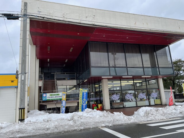 Aコープ ゆざ店（山形・遊佐町）の便利な買い物スポット &ndash; 地元で愛されるスーパー