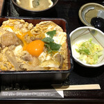 Torigen - 比内地鶏お奥久慈卵の親子丼（1,800円）