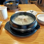 ソウル苑 - 参鶏湯