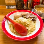 手打ち極太麺　ジョニーの味噌 - 麺