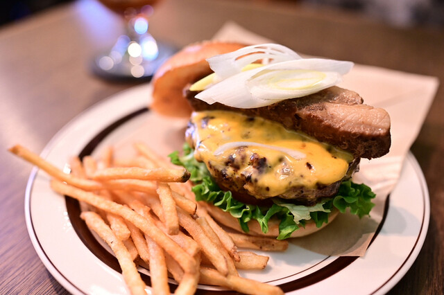 Burger Kissa Chirutoko - Kuramae/Hamburger | Tabelog