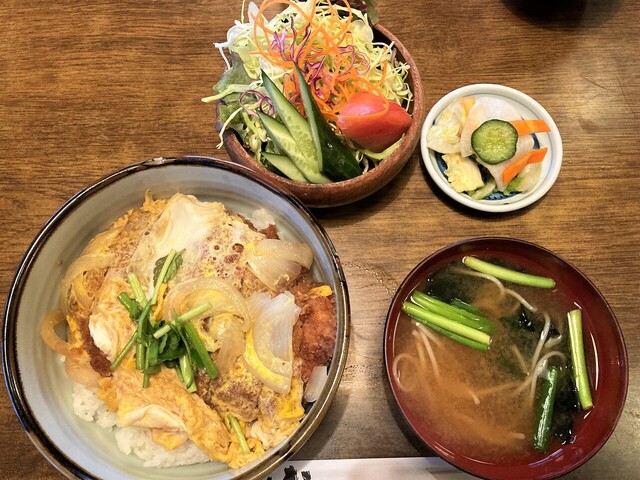 とんかつ勝健 陸前山下店 | 石巻のおいしいとんかつレストラン