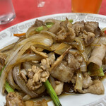 Tairiku - 豚肉と玉葱炒め（アップ）