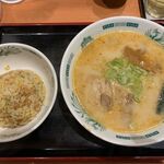 日高屋 - 半チャーハンセット（とんこつラーメン）＠日高屋土浦西口店（2020年10月某日）