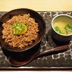 とり茶太郎 - そぼろ丼 + 鳥スープ