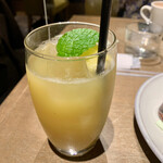 パティスリー&カフェ デリーモ 東京ミッドタウン日比谷店 - 